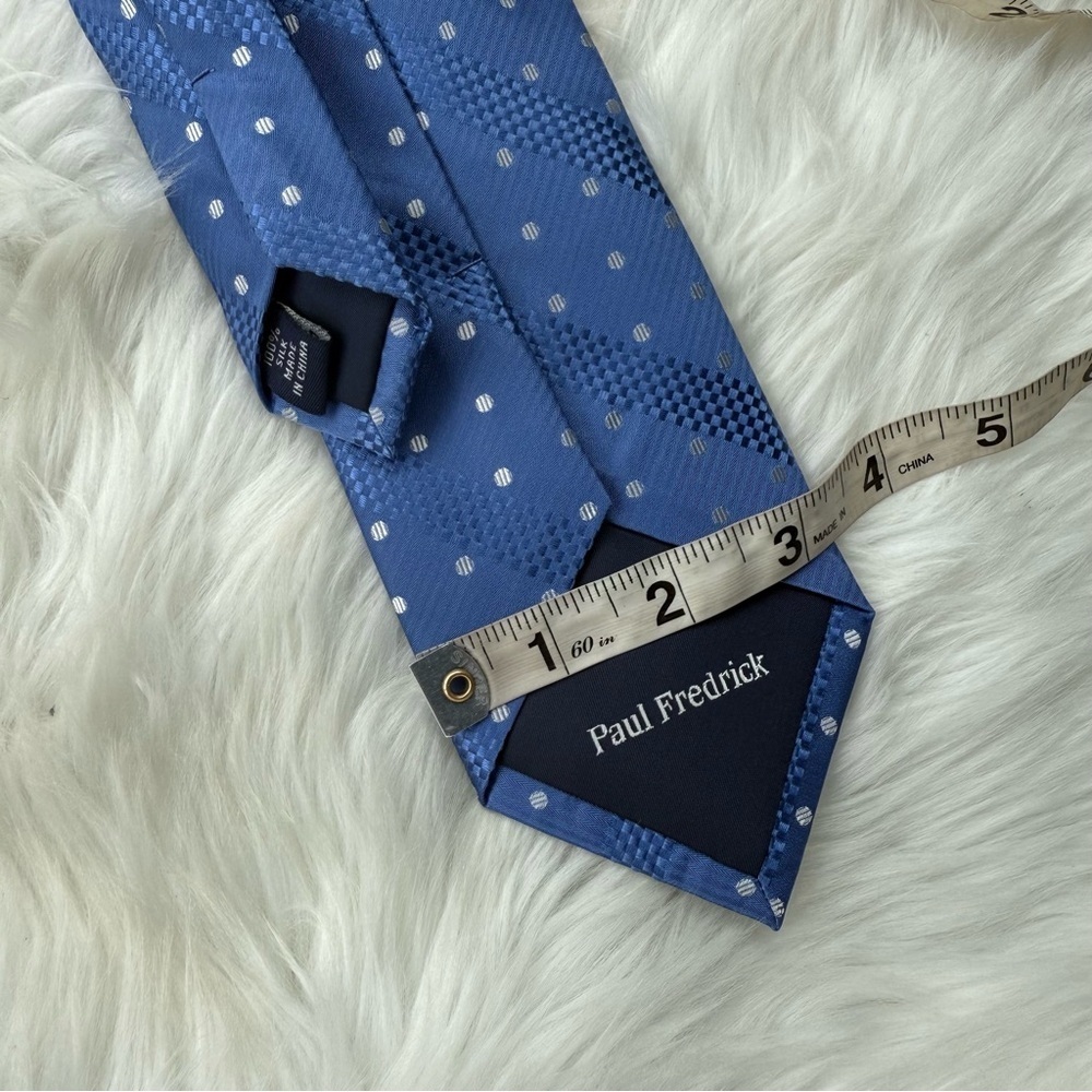 Paul Fredrick Tie Blue Polka Dot 100% Silk Tie - Picture 3 of 5